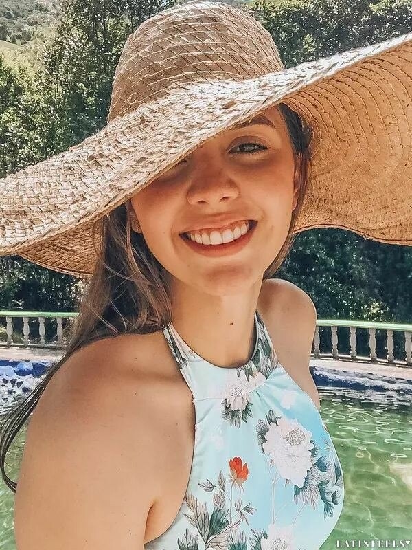 Leidy, 21