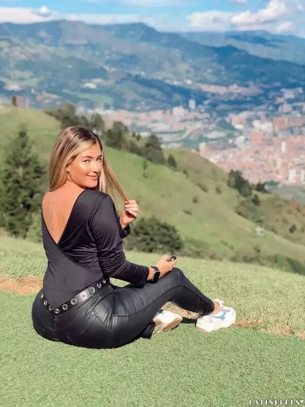Andreina, 19