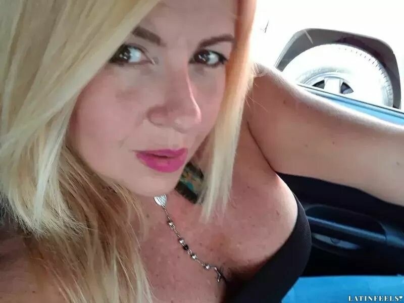Emily, 47