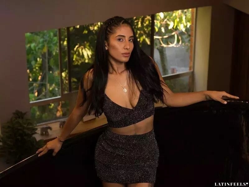 Luz Estela, 27