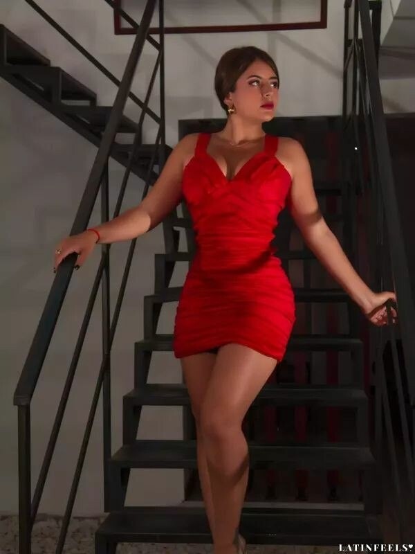 Paola, 22