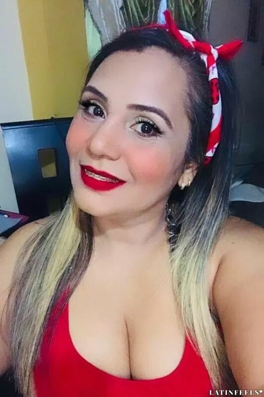 Madeleine, 44