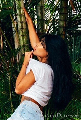 Leidy, 28