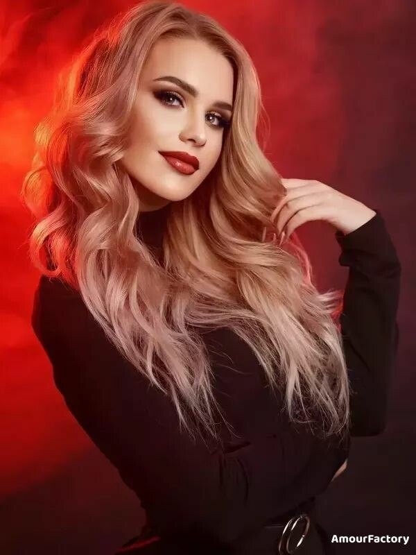 Liubov Profile image 4